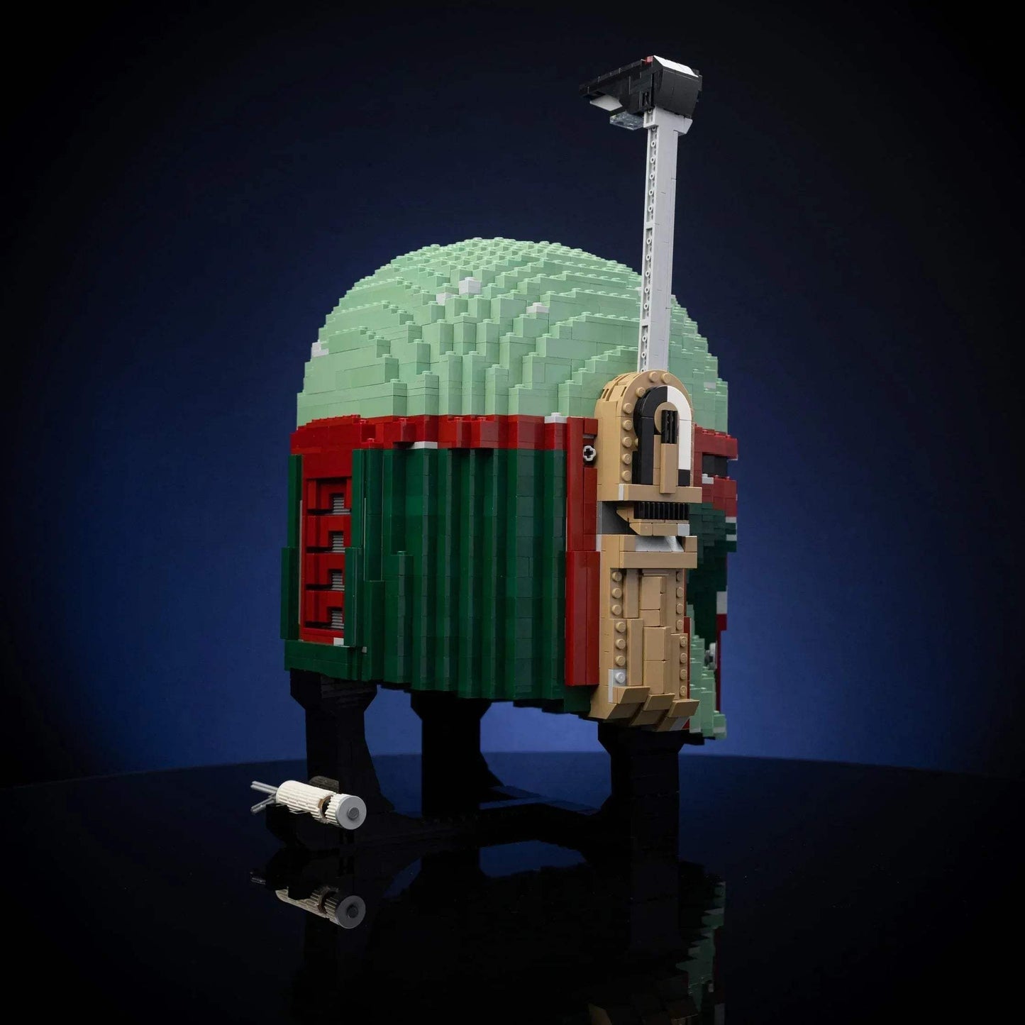 Boba's Life-Sized Helmet - ToylandEU