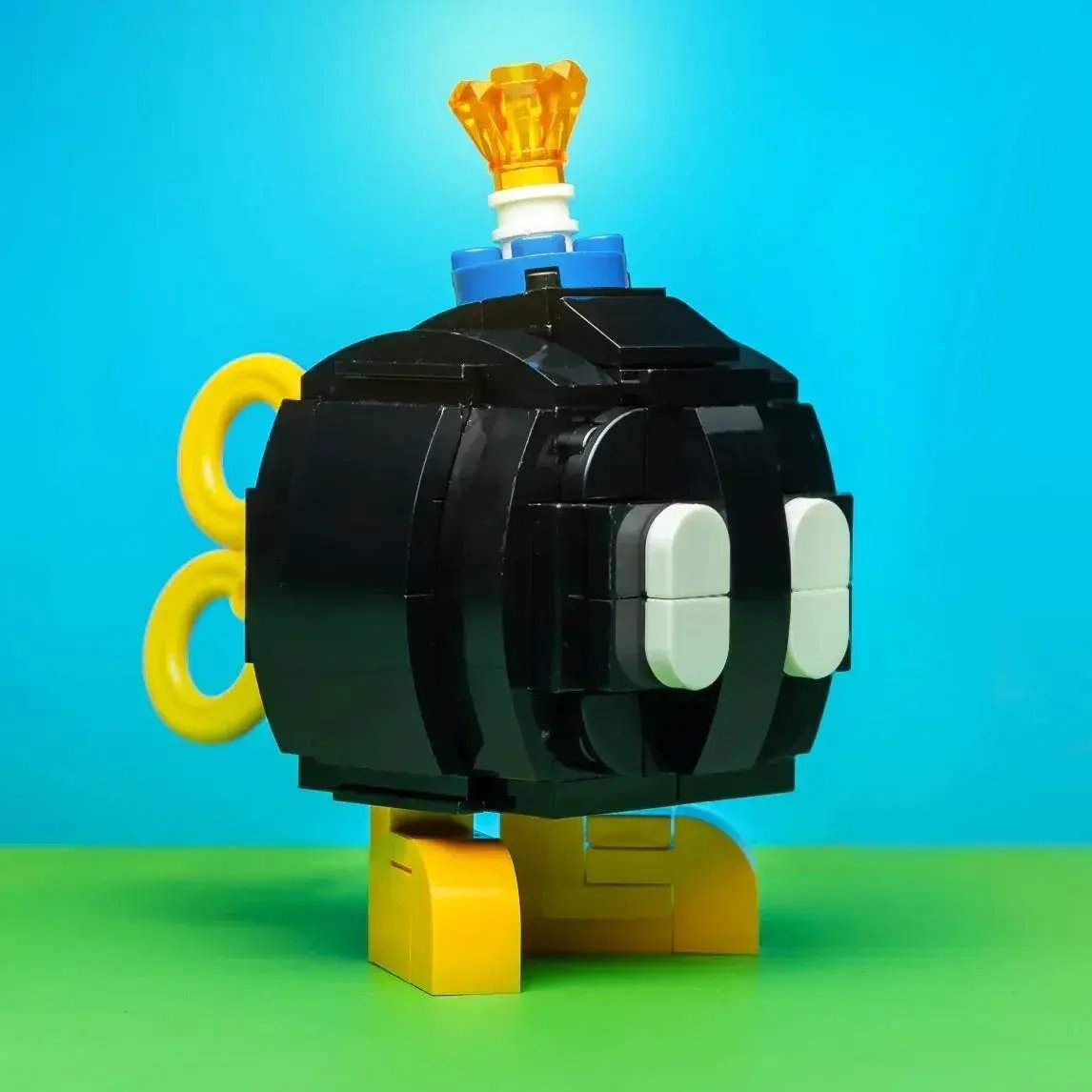 LEGO Bomberman Custom Figure With PDF Instructions - ToylandEU
