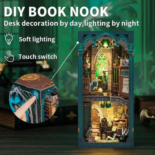  Book Nook Dollhouse Wooden LED Night Light Bookshelf -  ToylandEU™