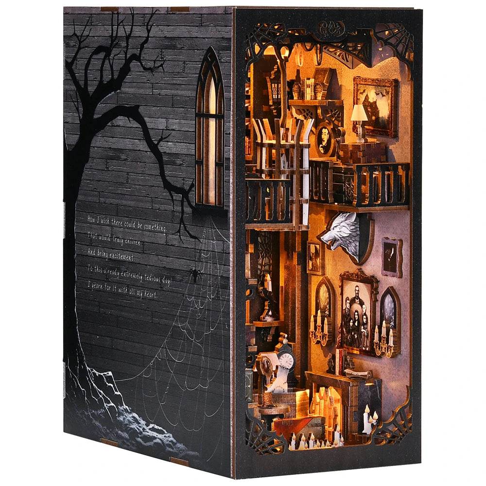 Book Nook Kit The Addams Family DIY Wooden Puzzle Home Decor - ToylandEU