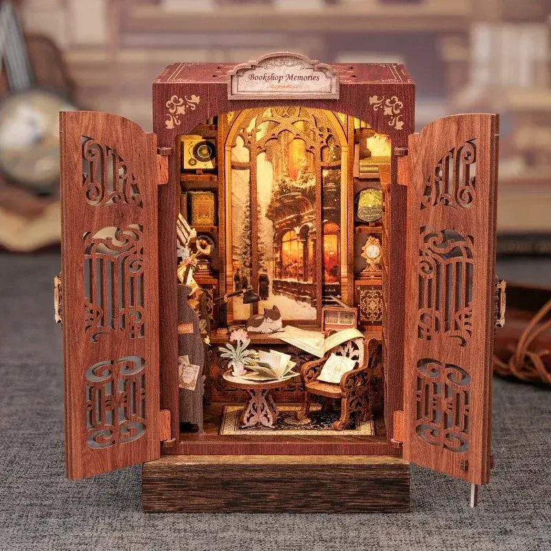 Book Nook Kit With Light Miniature Wooden Dollhouse - ToylandEU