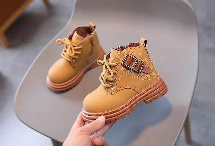  Trendy Children's Leather Autumn Boots for Boys and Girls - Stylish Short Boots with Anti-Slip Outsole -  ToylandEU™