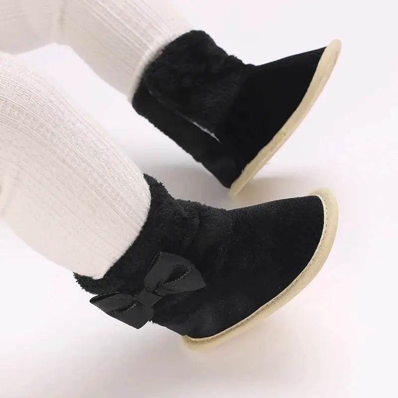  Cotton Baby Girl Bow Boots - Soft and Fluffy Winter Preschool Footwear (0-18 Months) -  ToylandEU™