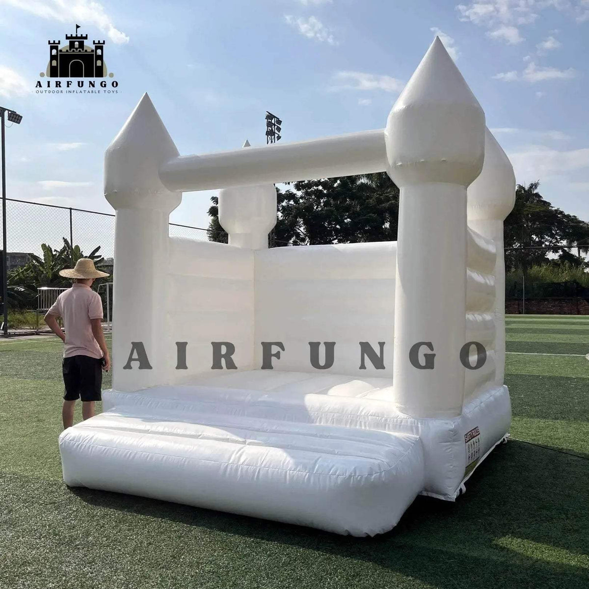  Outdoor Inflatable White Bounce House PVC Inflatable Castle -  ToylandEU™