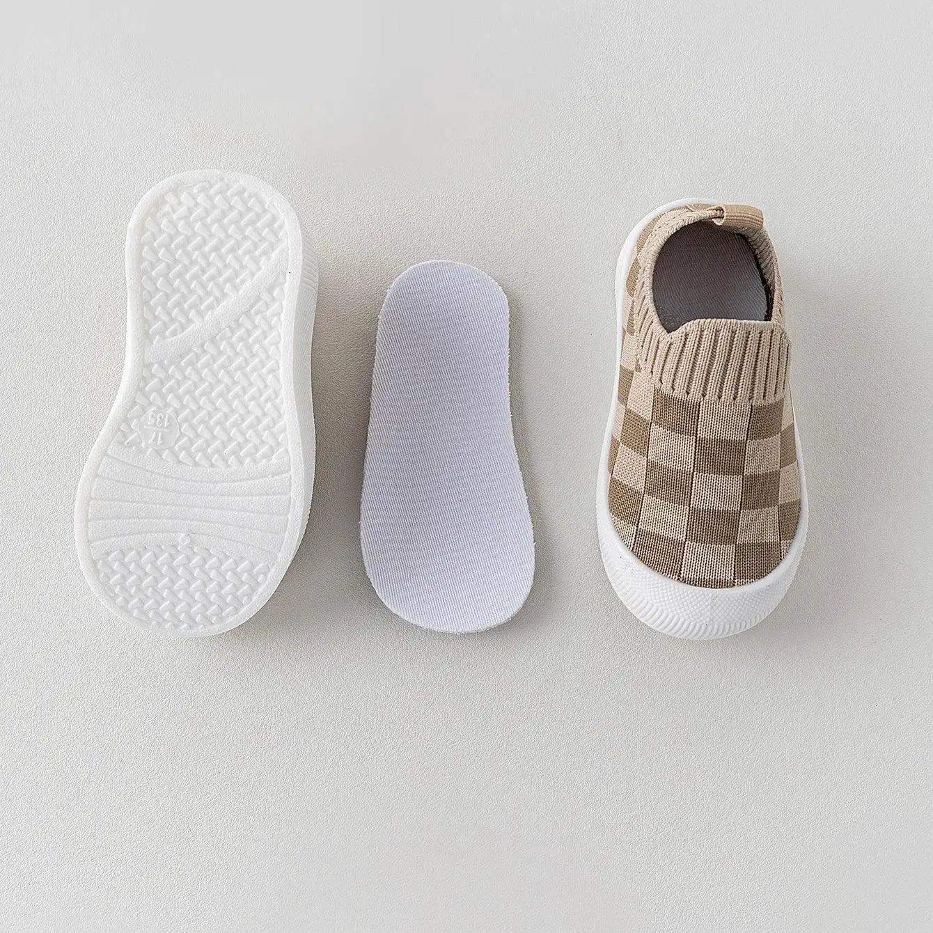  Breathable Toddler Shoes First Walkers Non Slip Sole -  ToylandEU™