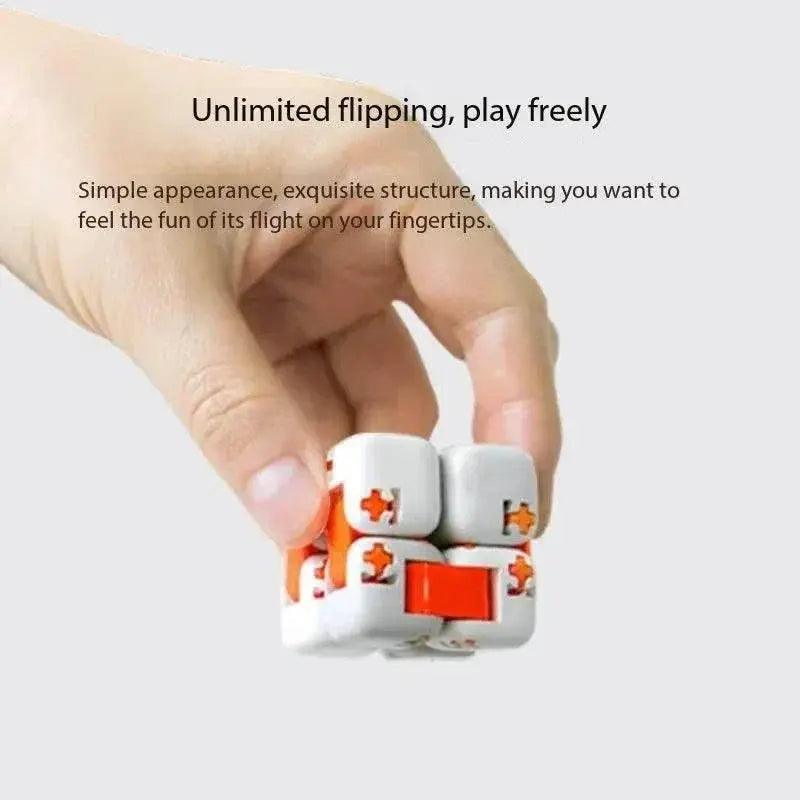  Bright Fidget Cube 7 Surprise Blocks Toyland EU -  ToylandEU™