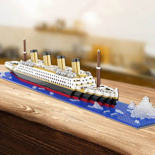 Build Your Own Titanic: 3D Micro Blocks Cruise Ship Kit for All Ages - ToylandEU