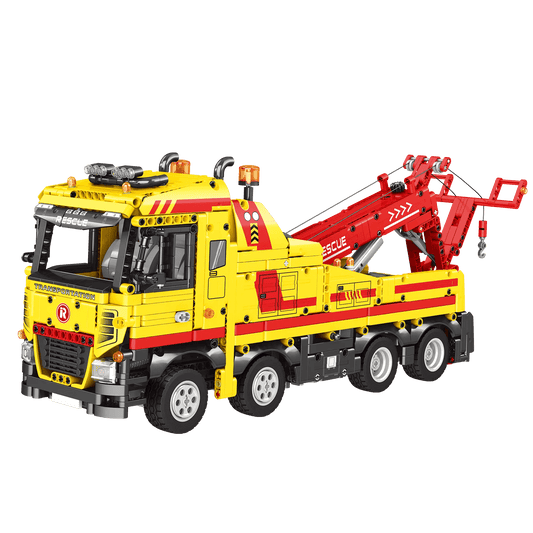 Build Your Own Tow Truck: Engaging Model Kit for All Ages - ToylandEU