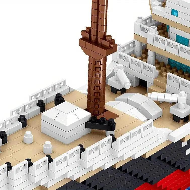  MOC 4404PCS Titanic Building Blocks Mini Cruise Ship Model Toys -  ToylandEU™