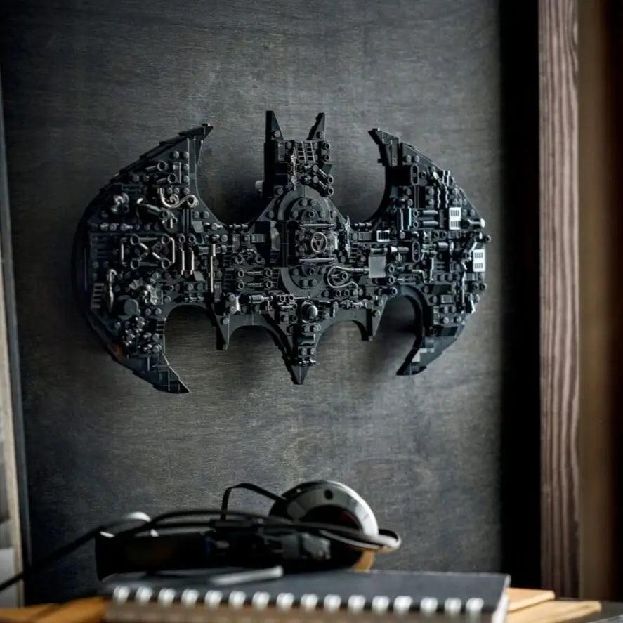 Building Blocks | Bat-Signal Logo 678 Pcs | Toylandeu™