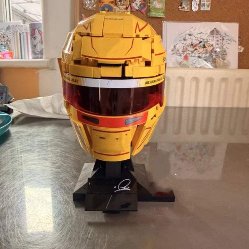 Building Blocks Set | Hamilton Helmet Model | Toylandeu