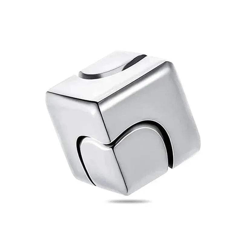  Calm Fidget Spinner Metal Square Relief Toyland EU -  ToylandEU™