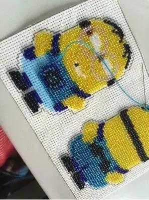  Cartoon-Themed Bead Cross Stitch Kit for DIY Keychain and Phone Plug - Printed Plastic Canvas with Cotton Thread -  ToylandEU™