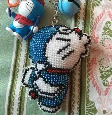  Cartoon-Themed Bead Cross Stitch Kit for DIY Keychain and Phone Plug - Printed Plastic Canvas with Cotton Thread -  ToylandEU™