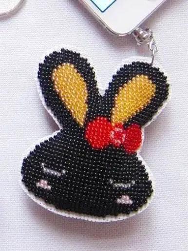 Cartoon-Themed Bead Cross Stitch Kit for DIY Keychain and Phone Plug - Printed Plastic Canvas with Cotton Thread -  ToylandEU™