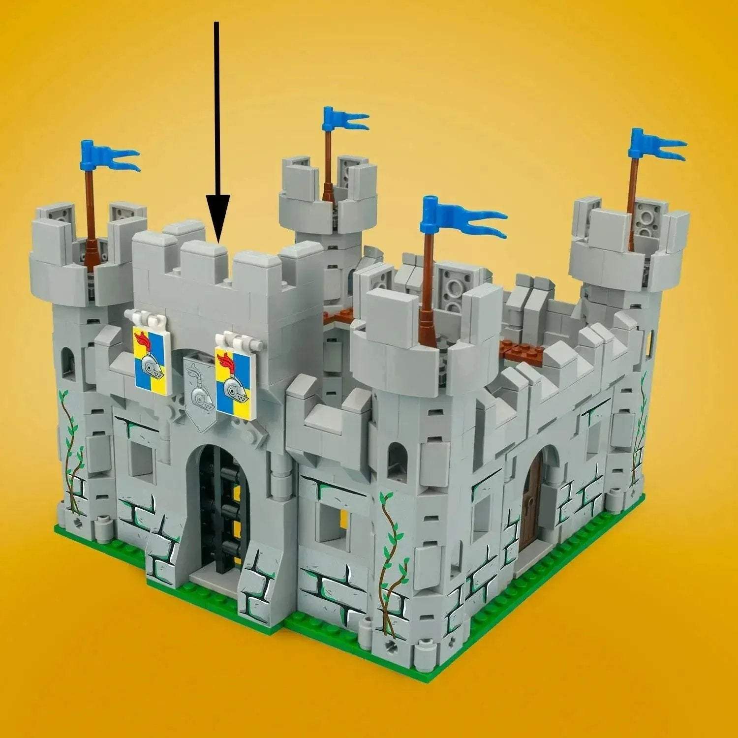 Castle Gate Modular Building Set with Authentic LEGO Parts - ToylandEU