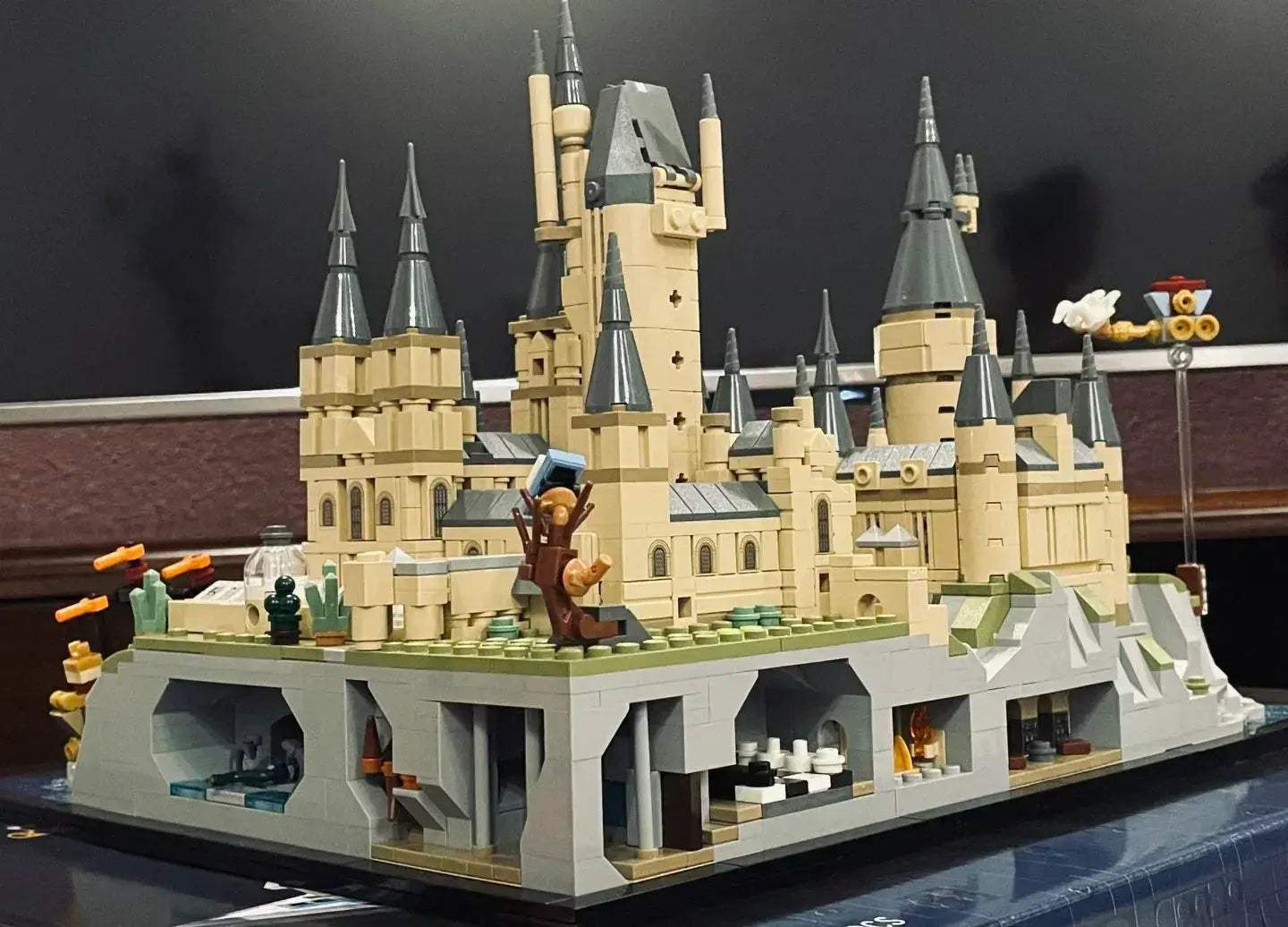 Castle Model Building Kit For Adults Movie Themed Architecture Display - ToylandEU