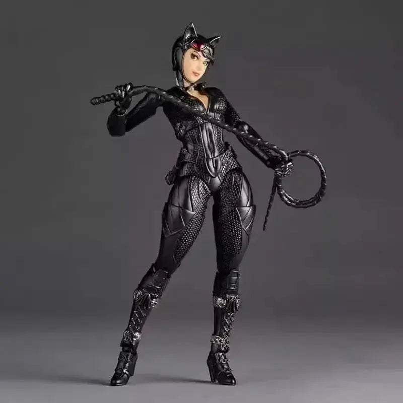 Catwoman Action Figure Collectible 15cm Premium Figurine - ToylandEU