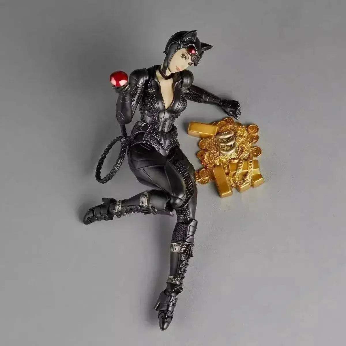 Catwoman Action Figure Collectible 15cm Premium Figurine - ToylandEU