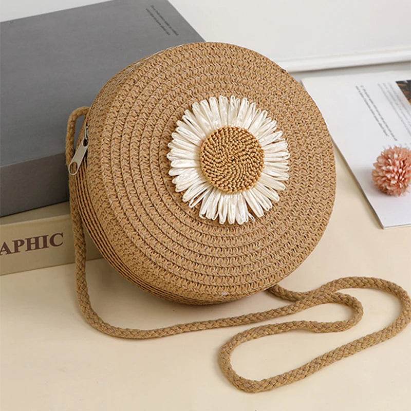 Charming Straw Crossbody Bag For Girls Ages Four To Six Floral Woven Design With Mini Zipper Photo Prop - ToylandEU