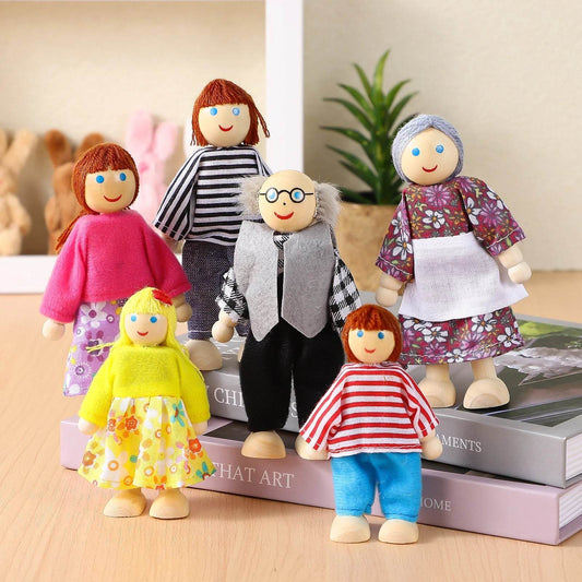 Charming Wooden Family Member Dolls for Imaginative Play - 6/7 Pieces - ToylandEU