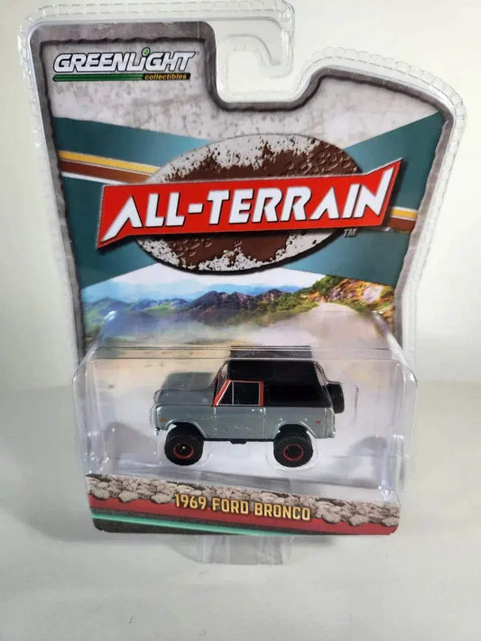 Chase Ford Bronco Diecast Lifted Soft Top Limited Edition - ToylandEU