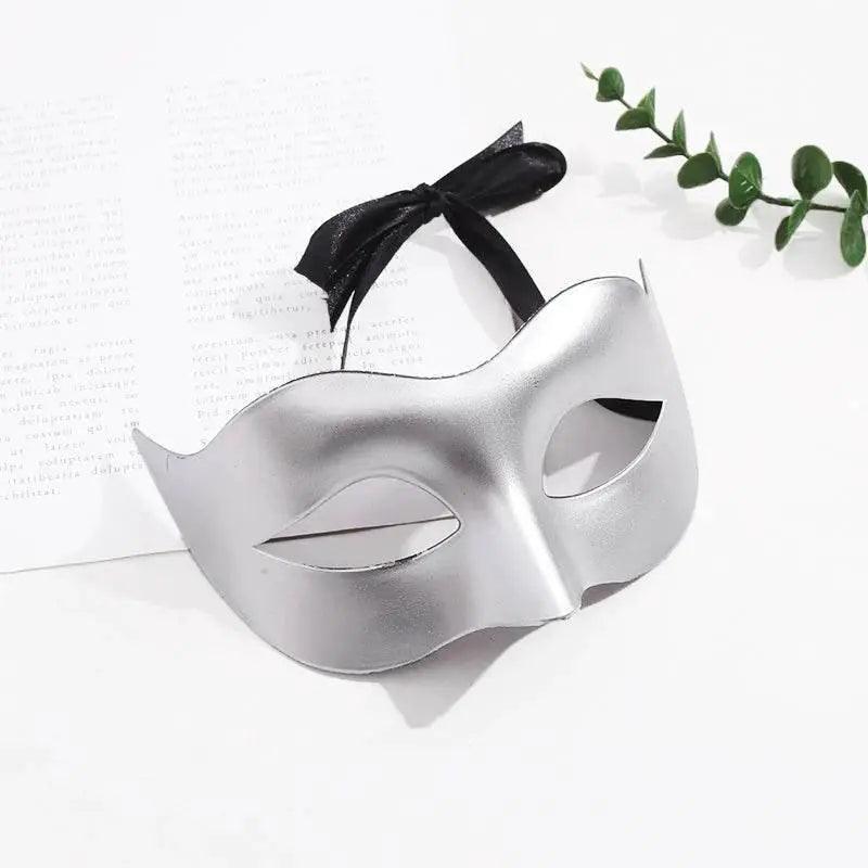  Chic Masquerade Mask Half Face Mask For Adults Toyland EU -  ToylandEU™