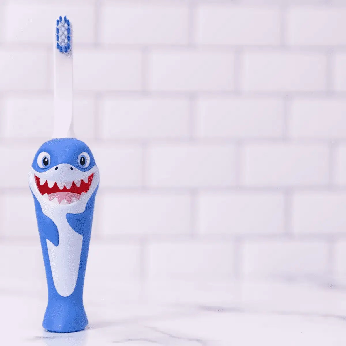  Chompers Shark Kids Toothbrush Bonus Brush Head -  ToylandEU™