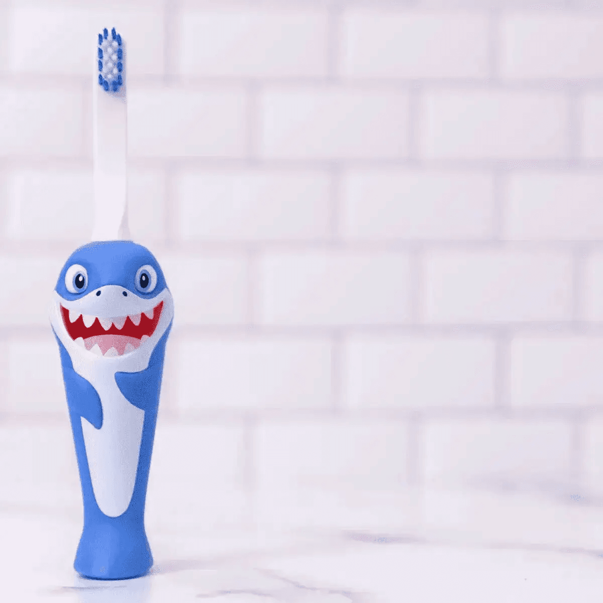 Chompers the Shark Toothbrush for Kids With Bonus Brush Head - ToylandEU