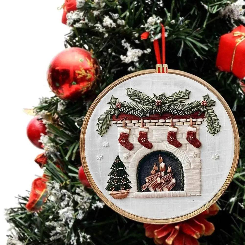  Christmas-Themed DIY Embroidery Kit: 4 Set Handmade Cross Stitch Patterns with Gnome, Snow House, and Fireplace Designs -  ToylandEU™