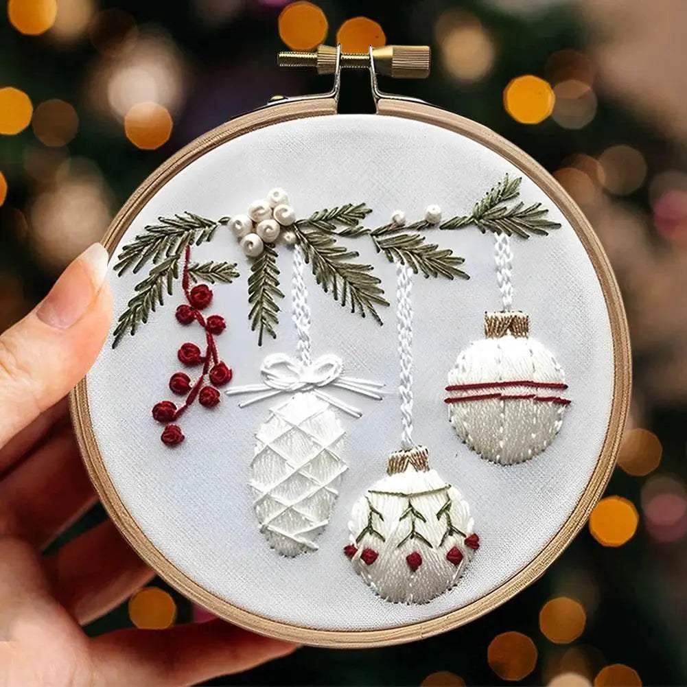  Christmas-Themed DIY Embroidery Kit: 4 Set Handmade Cross Stitch Patterns with Gnome, Snow House, and Fireplace Designs -  ToylandEU™