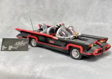 Classic Batmobile Building Block Set With 1822 Pieces - ToylandEU