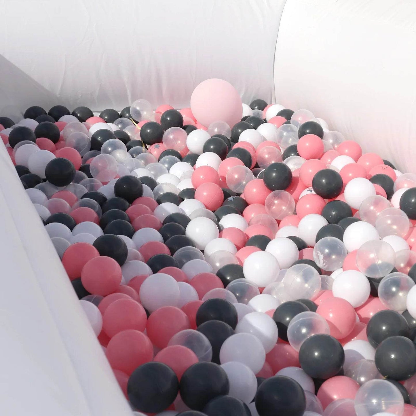 Commercial Inflatable White Bounce House with Slide and Ball Pit - ToylandEU