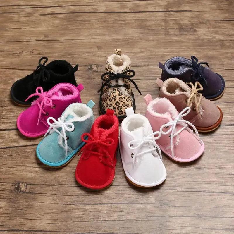  Cozy Baby Boots Lace Up Furry Lining Toyland EU -  ToylandEU™