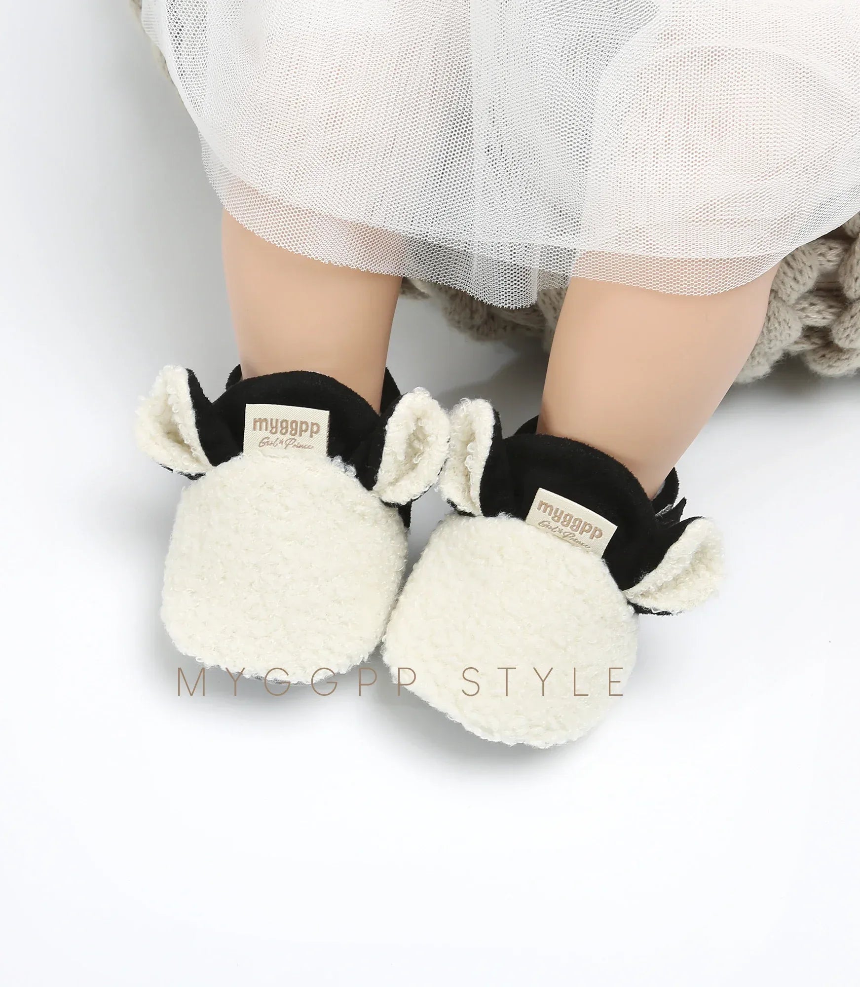 Cozy Cartoon Baby Boots With Fleece Lining For Indoor Outings - ToylandEU