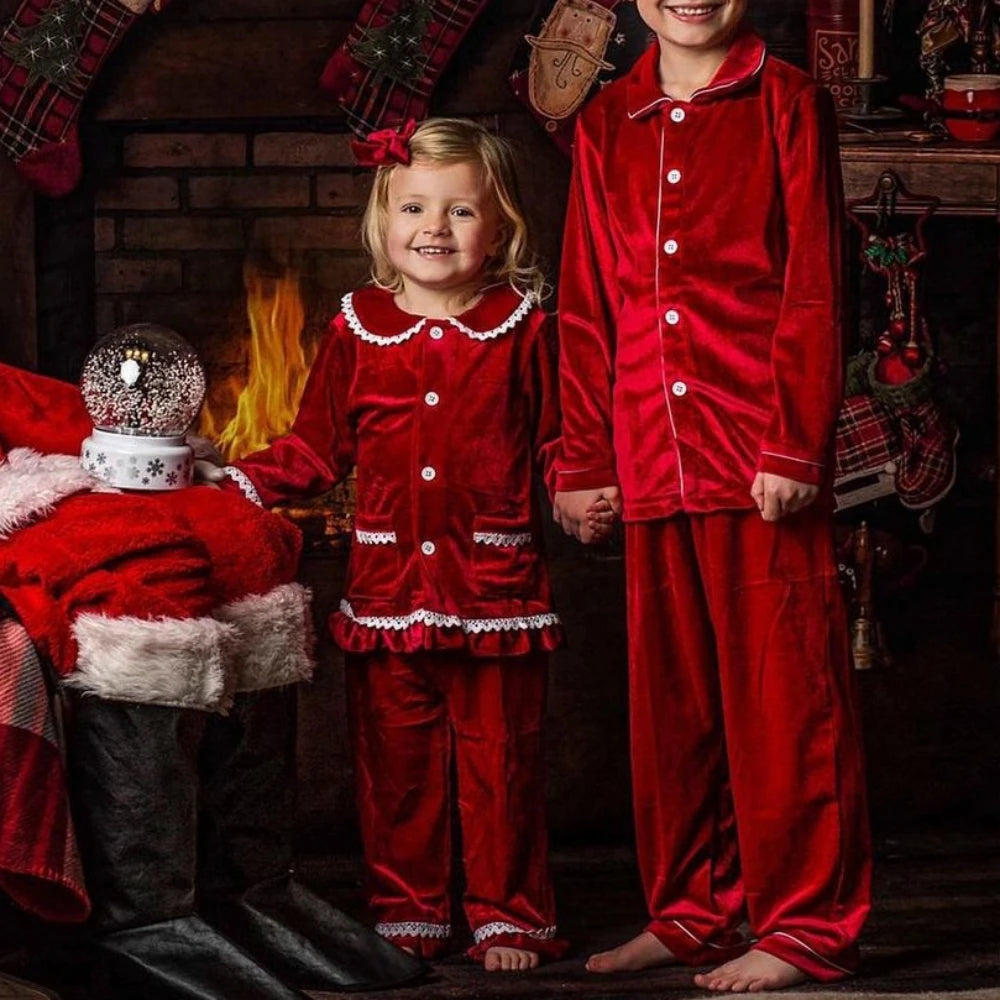 Cozy Kids Pajama Set With Velvet Warmth And Christmas Print Long Sleeve For Ages Seven To Thirteen - ToylandEU