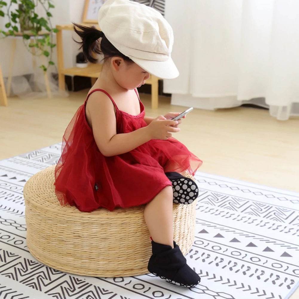 Cozy Plush Winter Booties for Newborns - Soft Sole Anti-slip Toddler Shoes for First Walkers - ToylandEU