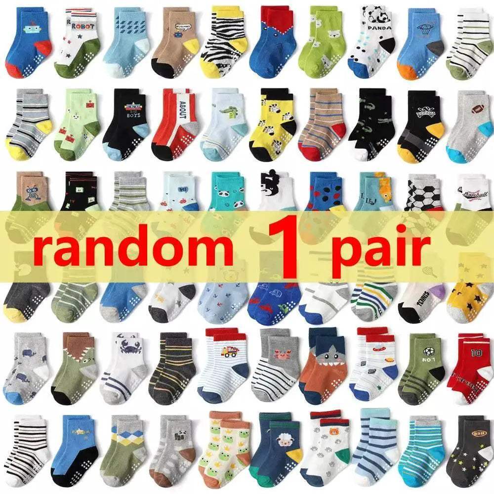  Cozy Soft Cotton Socks Non Slip Cartoon Toyland EU -  ToylandEU™