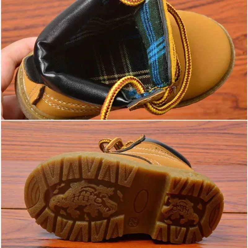  Cozy Toddler Boots Lace Up Plush Lining 1Y Toyland EU -  ToylandEU™