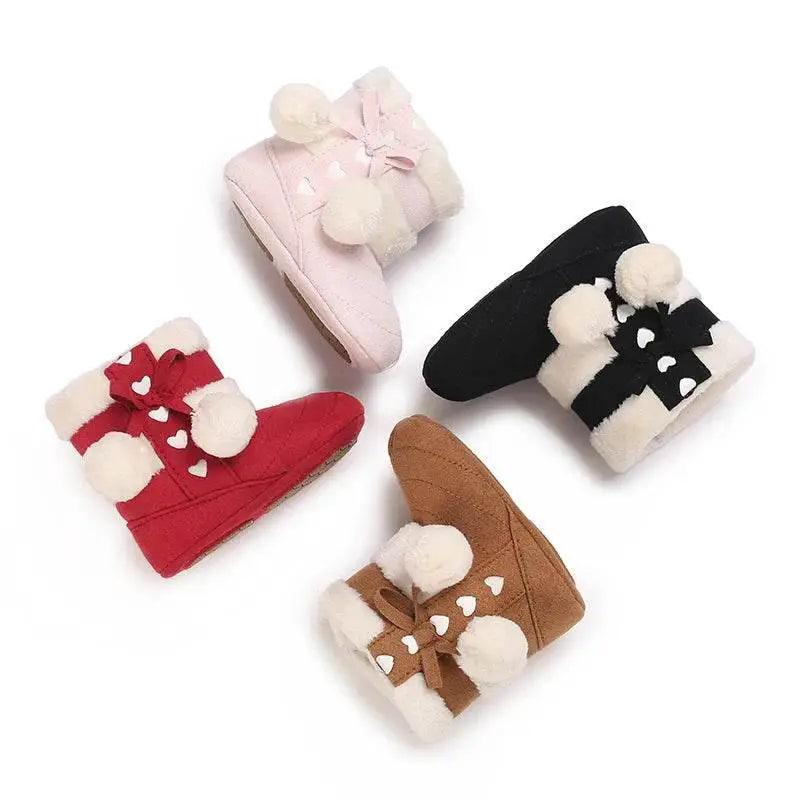  Cozy Winter Crib Boots for Infants - Soft Soled Snow Shoes for Boys and Girls -  ToylandEU™