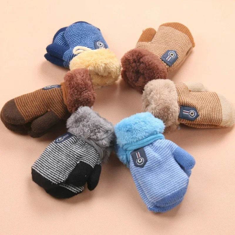 Cozy Winter Knitted Gloves With Rope Detail For Kids - ToylandEU