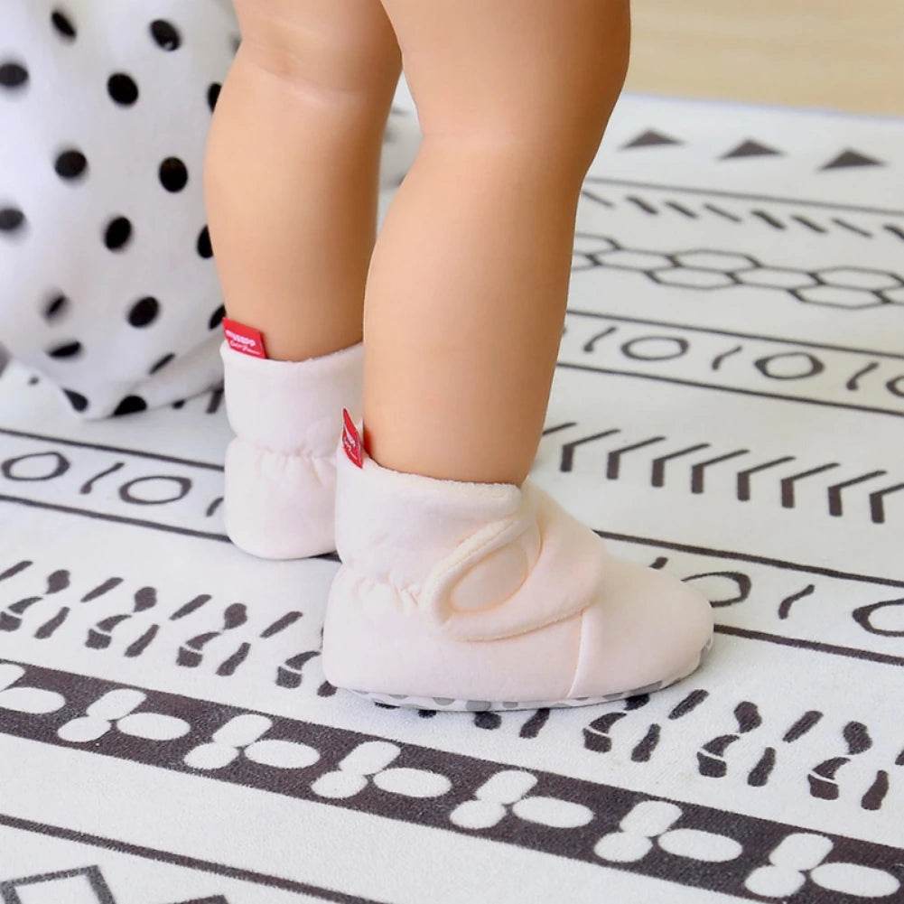 Cozy Winter Plush Booties for Newborns - Soft Sole Anti-Slip Toddler Snow Shoes for Infant Girls and Boys - ToylandEU