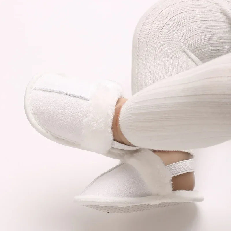 Cozy Woolen Baby Slippers Soft Soled For Newborns And Infants - ToylandEU