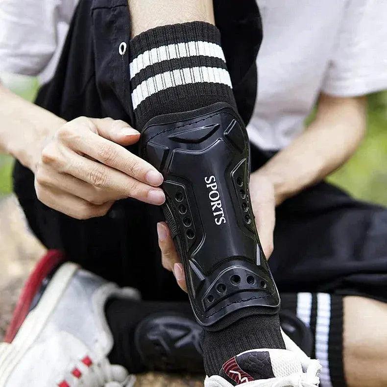  Crashproof Football Shin Pads Shin Guards Toyland EU -  ToylandEU™