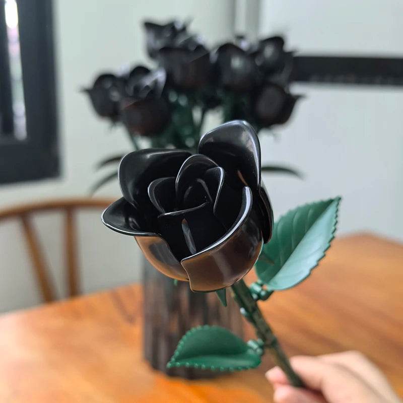 Creative Building Blocks Black Rose Bouquet For Kids - ToylandEU