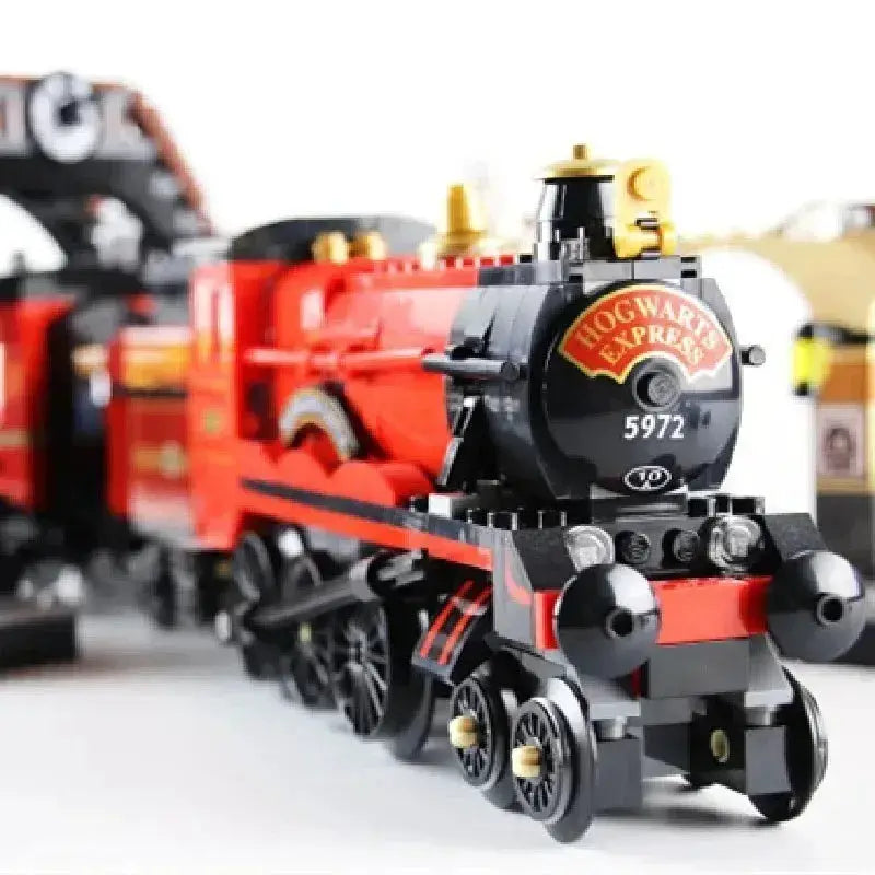 Creative Express Train Building Bricks Set for Kids - ToylandEU