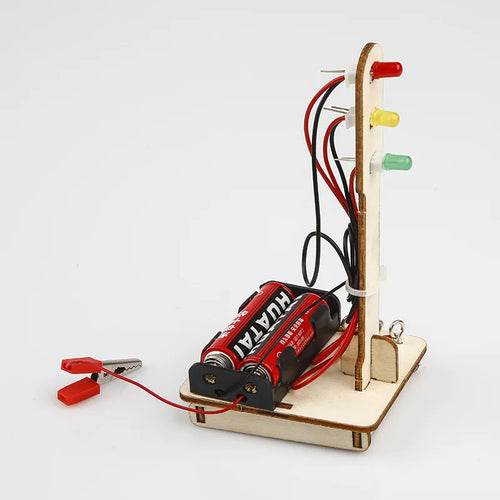 Creative Wooden STEM Robot Kit for Kids - Fun Science Inventions - ToylandEU