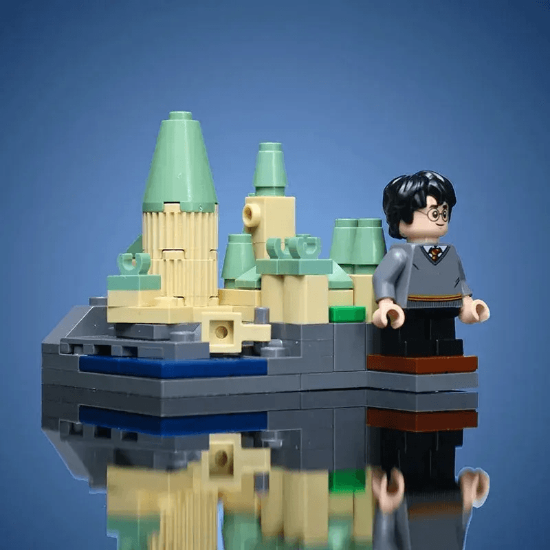 Harry Potter Wizard School 61-Piece Figure Kit For LEGO Compatible Builds, Compact Design - ToylandEU