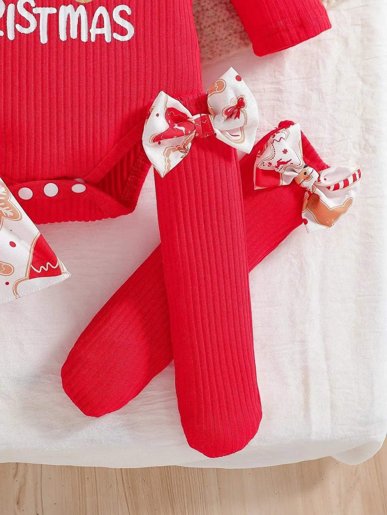 Cute Baby Girl Christmas Jumpsuit Set With Ruffles And Accessories - ToylandEU