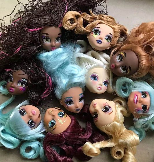 Cute Doll Heads Sparkly Glass Eyes One Sixth Scale Collector - ToylandEU